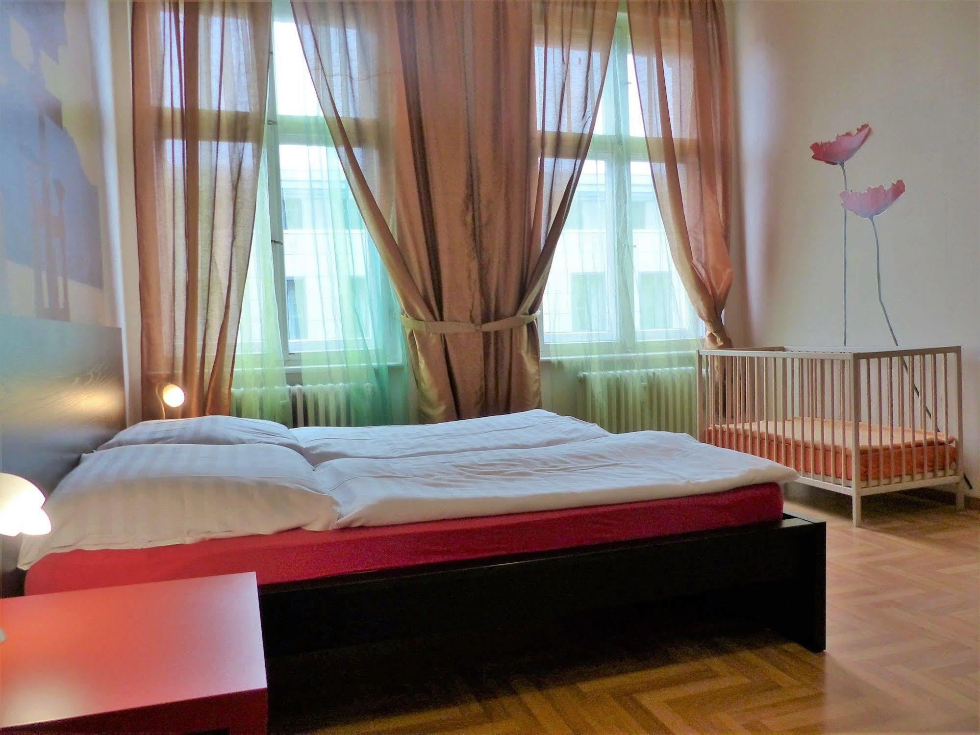 Hotel-Pension Charlottenburg Berlin Exteriör bild